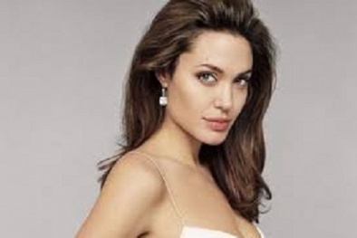 Cận cảnh ngôi biệt thự thuê 2 tỷ của Angelina Jolie