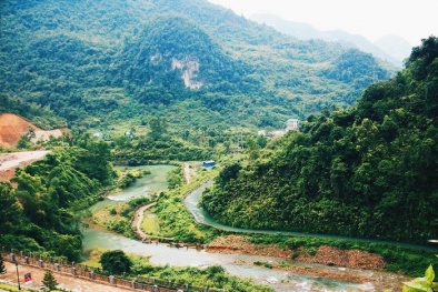 Du lịch Cao Bằng, bạn nhớ về thăm hang Pác Bó!
