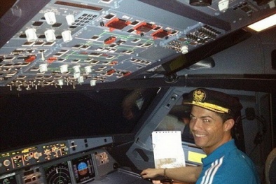 Sốc: Chiếc phi cơ riêng của C.Ronaldo gặp tai nạn ở Barcelona