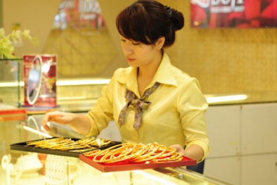 Cập nhật giá vàng trong nước ngày 6/10: Sau 3 tháng, giá vàng đã giảm hơn 4.5 triệu đồng/lượng 