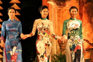 Ngọc Hân gây chú ý với BST mới tại Festival Áo dài Hà Nội 2016 
