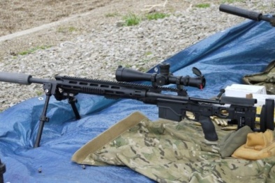 Súng bắn tỉa XM2010: Vũ khí đương đại 'khủng' nhất thế giới