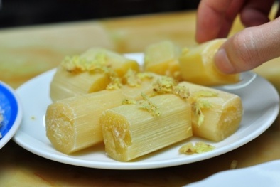 Bản tin thị trường cuối ngày 11/10/2016: Giá mía tăng cao kỷ lục