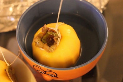 Mẹo ngâm hồng giòn ngon, không bị chát