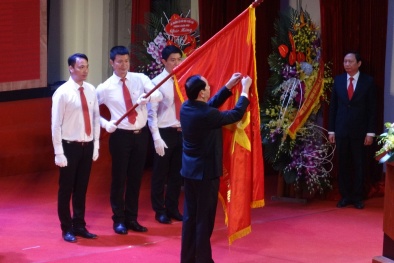 Chủ tịch nước trao Huân chương HCM cho Đại học Bách Khoa Hà Nội