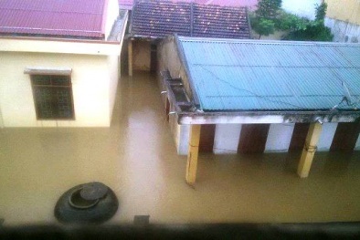 Mưa lũ ở miền Trung: Thủ tướng gửi công điện thăm hỏi và chỉ đạo