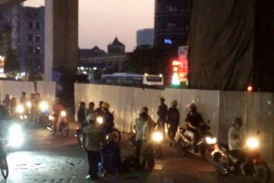 Công nhân rơi từ đường sắt trên cao Cát Linh-Hà Đông tử vong