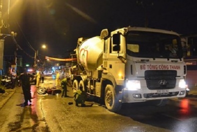 Tai nạn giao thông 20/10: Đi mua hoa tặng vợ 20/10, bị xe tải tông chết