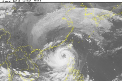 Tin bão mới nhất: Bão số 8 Hải Mã giật cấp 13 đã vào biển Đông