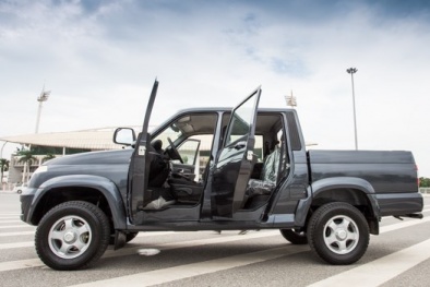 Tốn bao nhiên tiền để ô tô Nga có thể hiện đại như xe Hàn?