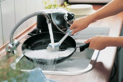 Đừng ham chảo chống dính rẻ tiền, cẩn thận kẻo bị ung thư, sảy thai