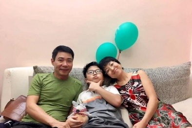 Cư xử đáng nể của bạn gái khi Công Lý chụp ảnh với Thảo Vân