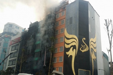 Cháy lớn ở Trần Thái Tông: Thứ trưởng Bộ Công an yêu cầu làm rõ vụ việc