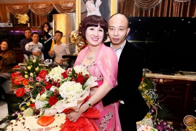 Thân thế đại gia Thái Bình chi bạc tỷ mời 50 nghệ sỹ mừng sinh nhật vợ