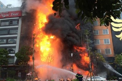 Tạm dừng cấp phép kinh doanh karaoke, vũ trường tại Hà Nội