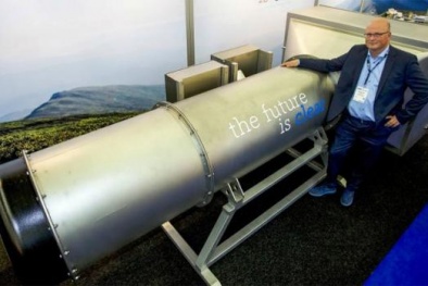 Cận cảnh cỗ máy hút bụi ngoài trời 'khủng' nhất thế giới