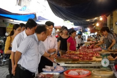 Gặp khó trong kiểm tra, kiểm soát nguồn gốc thực phẩm tại các chợ cóc 