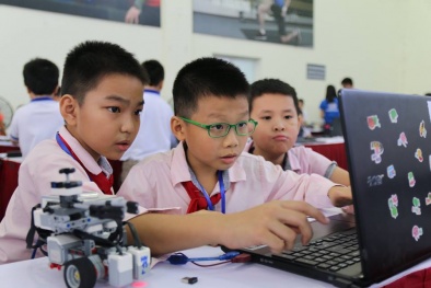 Hơn 200 'kỹ sư robot' nhí đua tài tại ngày hội Robothon miền Bắc