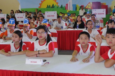 Nâng cao hiểu biết về an toàn giao thông cho các em học sinh