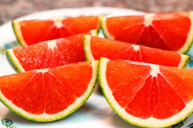 Cam ruột đỏ gây 'sốt' dân Sài Gòn