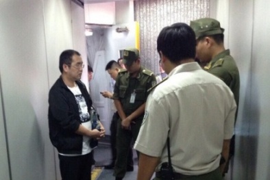 Hành khách Trung Quốc bị bắt quả tang ăn cắp trên máy bay Vietnam Airlines