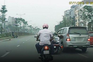 Truy tìm xe ô tô tông ngã cô gái rồi bỏ chạy giữa phố Hà Nội