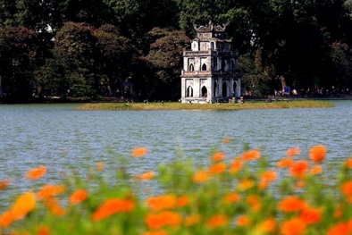 Dự báo thời tiết: Miền Bắc tiếp tục nắng nóng, miền Nam mưa lớn