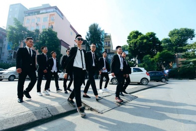 Tròn mắt với clip 'kỷ yếu lớp người ta' quay tại Ninh Bình, Sầm Sơn 