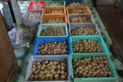 Tin cảnh báo nổi bật ngày 21/11: Phát hiện bò viên chế từ thịt lợn thối