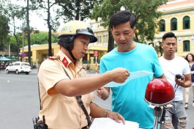TP.HCM: Không yêu cầu người dân chứng minh xe chính chủ