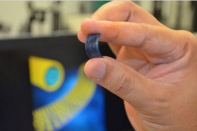 Tương lai điện thoại sẽ chỉ cần sạc trong vài giây với pin siêu tụ điện