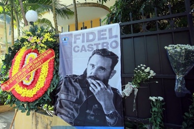 Việt Nam và một số quốc gia để quốc tang lãnh tụ Fidel Castro