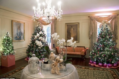 Nhà Trắng trang trí Giáng sinh 2016 sớm