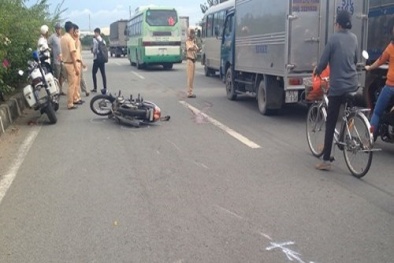 Tai nạn giao thông: Va chạm xe buýt, hai người phụ nữ thương vong