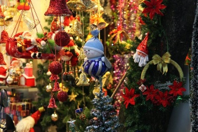 Giáng sinh 2016: Cửa hàng ở Hàng Mã kiếm bộn tiền, doanh thu 80 triệu/ngày