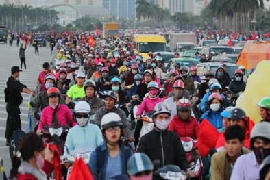 Trận Việt Nam - Indonesia: Kẹt cứng mọi ngả đường, giao thông tắc nghẽn