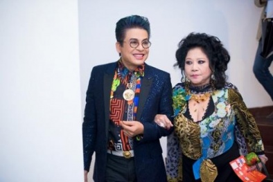 Clip: Đám cưới chính thức của Thanh Bạch với bà Thúy Nga 