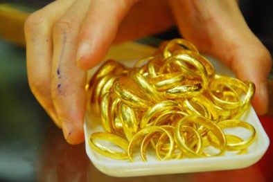 Giá vàng hôm nay 18/12: Thị trường vàng ảm đạm