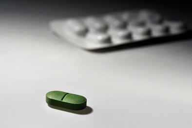 Cảnh báo nổi bật: Thuốc của Johnson & Johnson bị kiện vì làm ngực đàn ông to như phụ nữ