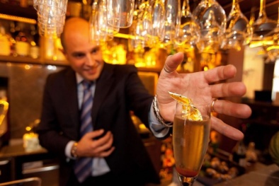 Xôn xao 2 ly cocktail có giá gần bằng 1 cây vàng 