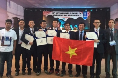 Học sinh Việt Nam đoạt giải bạc Olympic thiên văn học tại Ấn Độ