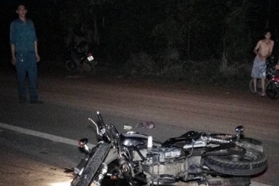 Tai nạn giao thông ngày 22/12: Hai xe máy kéo lê hàng chục mét, 3 người nguy kịch