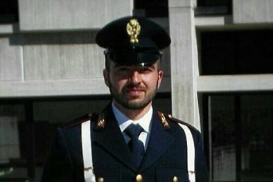 Vụ đâm xe tải ở Đức: Chân dung vị cảnh sát dũng cảm tiêu diệt nghi phạm