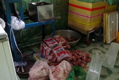 Rửa lòng bò bằng hóa chất, một cơ sở bị phạt gần 40 triệu đồng