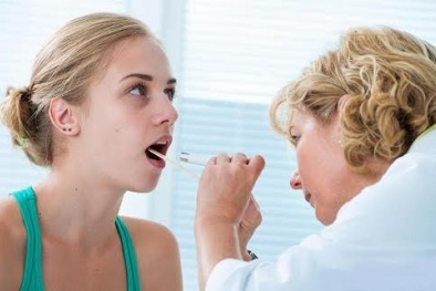 Cắt amidan tưởng đơn giản nhưng có thể chết người