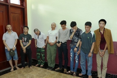 Hà Tĩnh: Phục kích bắt quả tang 9 đối tượng 'phê' ma túy