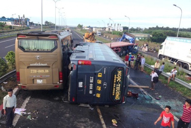 Nhân chứng kể lại tai nạn giao thông liên hoàn trên đường cao tốc Long Thành - Dầu Giây