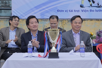 Khai mạc giải bóng đá chào mừng 55 năm thành lập Tổng cục TCĐLCL và Ngày Đo lường Việt Nam