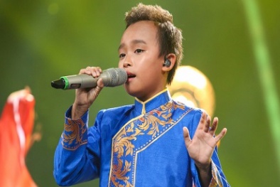 Hồ Văn Cường háo hức khoe thành tích học tập 