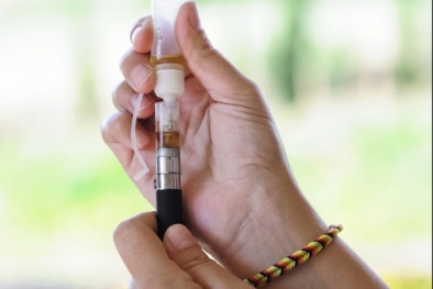 Phát hiện cực 'sốc': Thuốc lá điện tử có thể gây vô sinh